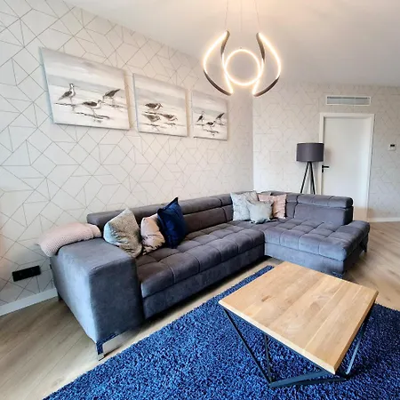 דירה Pinea Tuz Przy Plazy - Baseny, Sauny, Jacuzzi