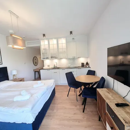 Apartman Pinea Tuz Przy Plazy - Baseny, Sauny, Jacuzzi