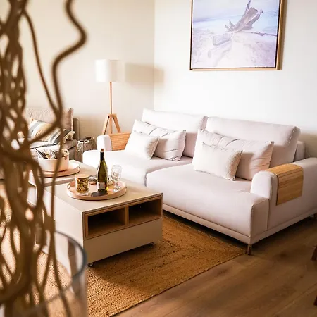 Апартаменты Pinea Tuz Przy Plazy - Baseny, Sauny, Jacuzzi