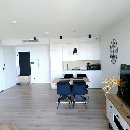 דירה Pinea Tuz Przy Plazy - Baseny, Sauny, Jacuzzi *