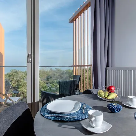 דירה Pinea Tuz Przy Plazy - Baseny, Sauny, Jacuzzi פוביירובו