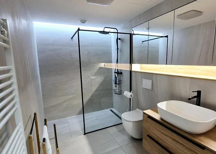 Pinea Tuz Przy Plazy - Baseny, Sauny, Jacuzzi * Pobierowo