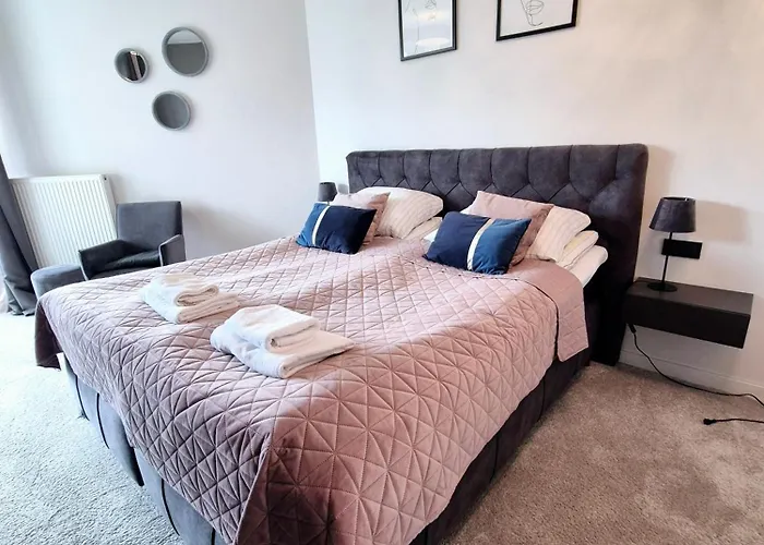 Pinea Tuz Przy Plazy - Baseny, Sauny, Jacuzzi דירה פוביירובו