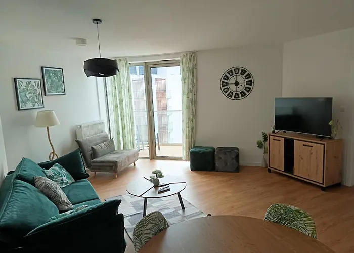 Pinea Tuz Przy Plazy - Baseny, Sauny, Jacuzzi דירה